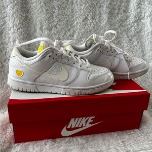 White Nike Dunks